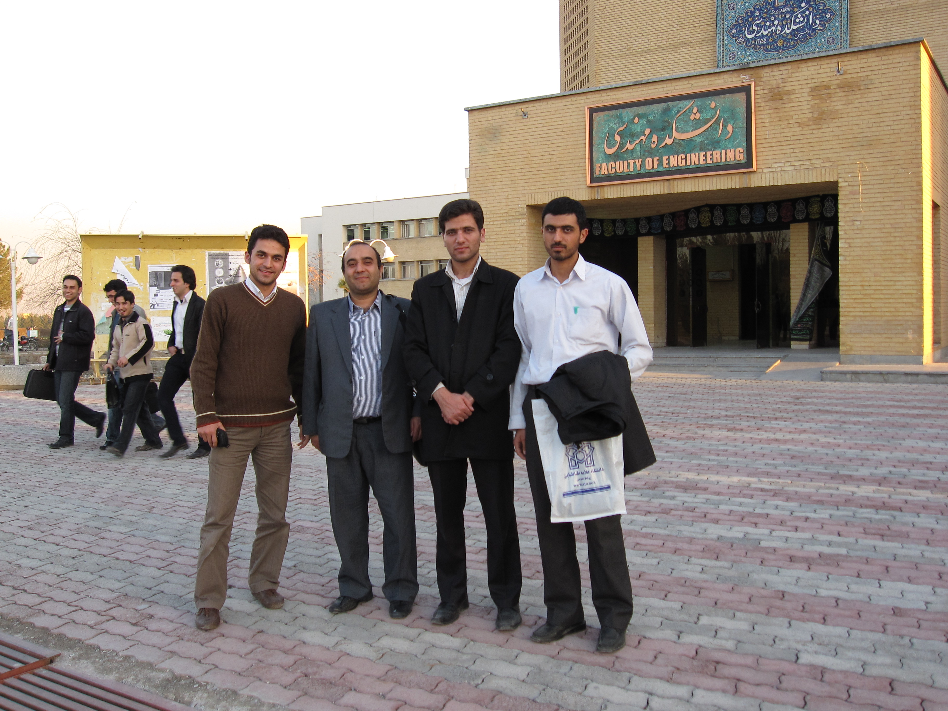 دیدار با تعدادی از دانشجویان دوست داشتنی حکیم سبزواری